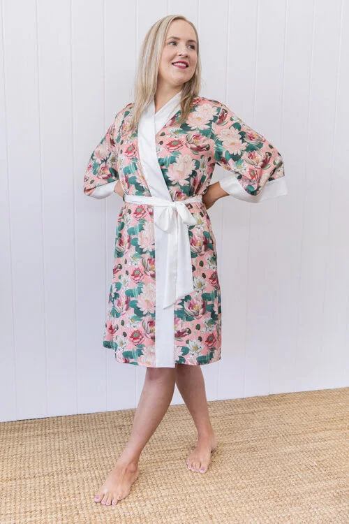 Astria Short Robe - Pink Lotus Floral Print Comfy Robe Gown