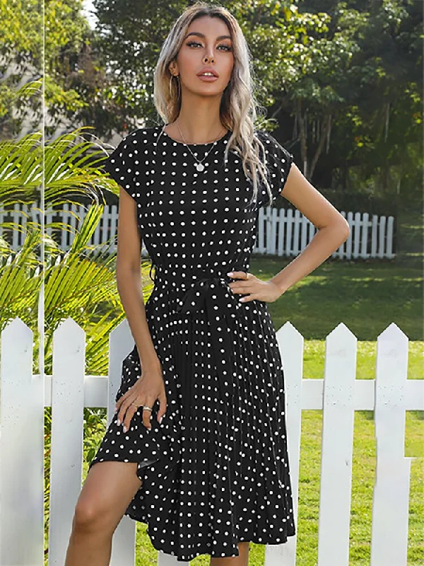 Jessie Summer Polka Dot Short Sleeve Midi Dress PrettyLittleThing midi dresses