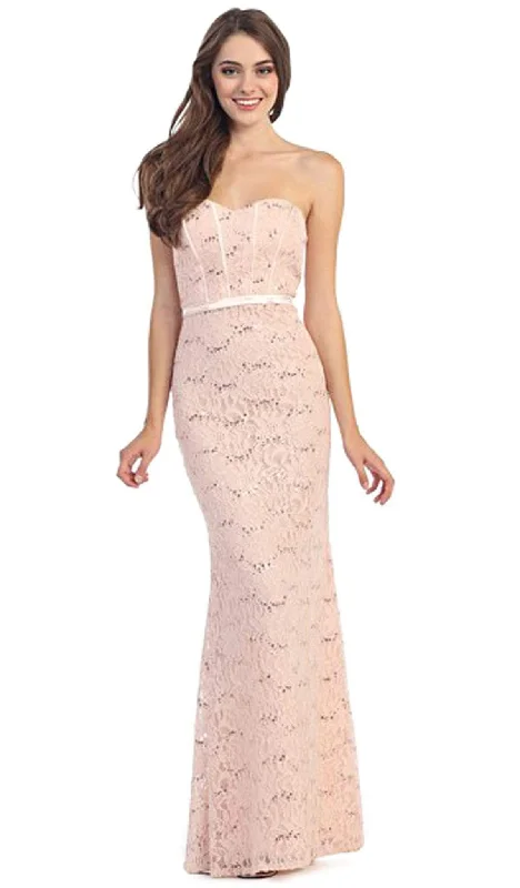 Eureka Fashion - Strapless Corset Bodice Lace Sheath Evening Gown Urban Outfitters party dresses