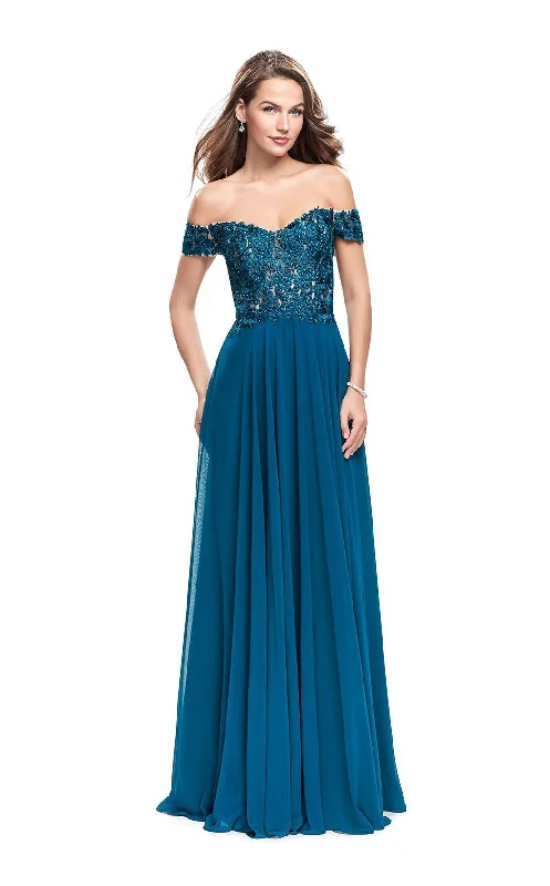 La Femme 26070 Dress Club unclassified dresses