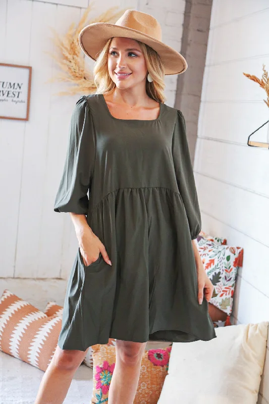 Moss Square Neck Three-Quarter Sleeve Woven Dress Flowy unclassified dresses