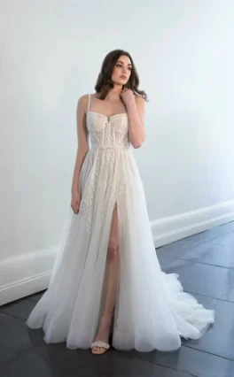 Martina Liana ETHEREAL A-LINE WEDDING DRESS WITH SPAGHETTI STRAPS AND TULLE SK Tulle Evening Gown