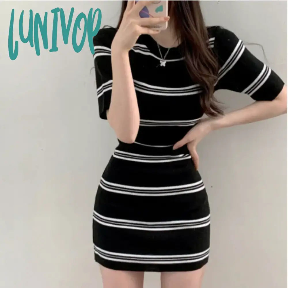 Lunivop Women's Black White Stripe Dress Korean Chic O-neck Short Sleeve Knit Bodycon Vestidos Sexy Slim Fit All-match A-line Robe Chic Bodycon Fit